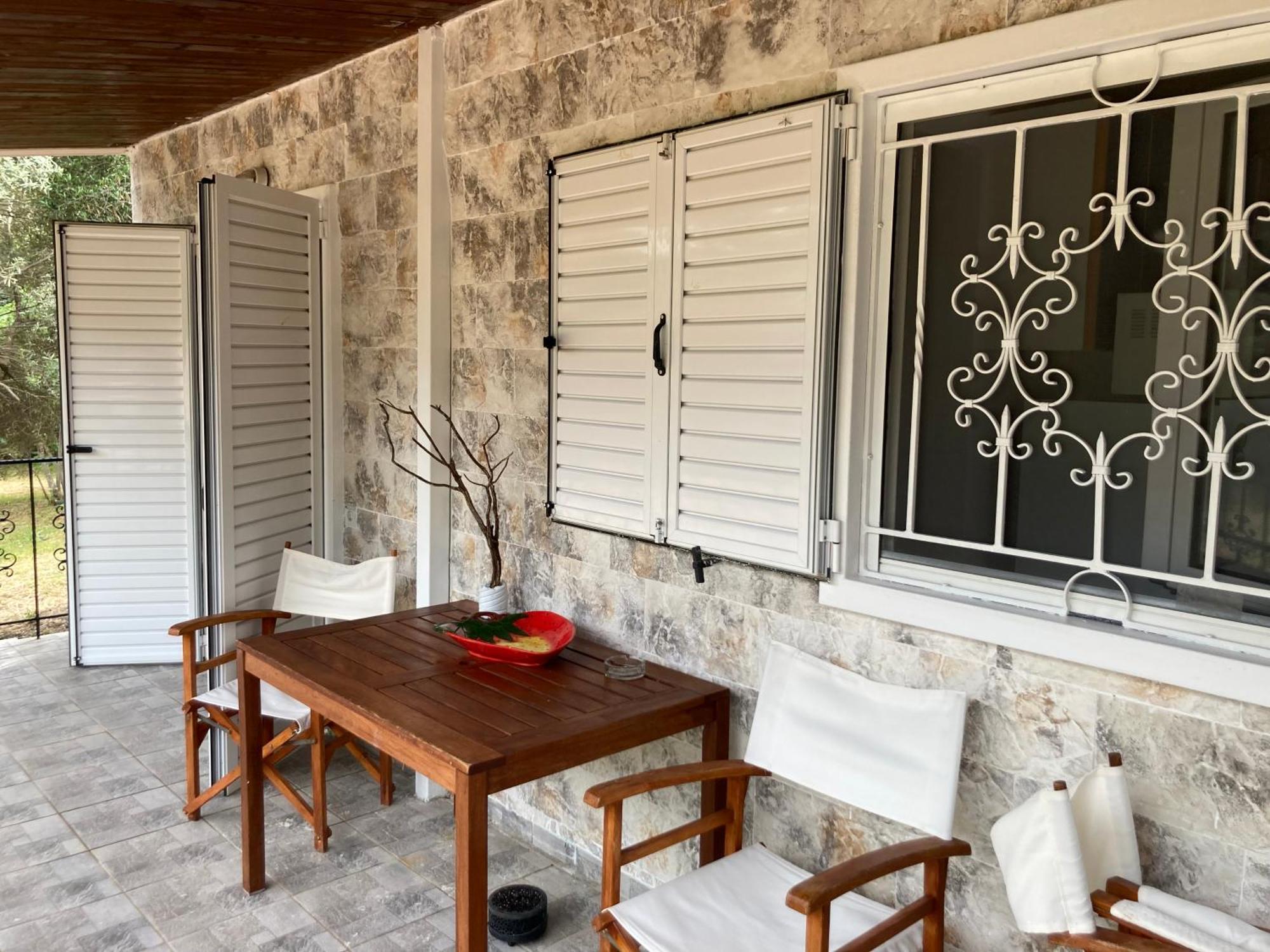 Helios Beach House Mikros Gialos Ngoại thất bức ảnh